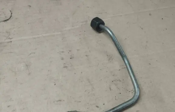 Peugeot 308 Fuel injector supply line/pipe 