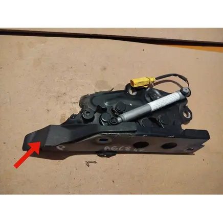 Audi A6 S6 C8 4K Engine bonnet/hood hinges 4K0823630