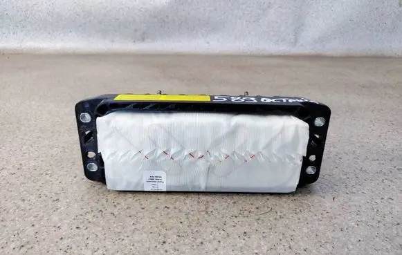 Skoda Octavia Mk4 Passenger airbag 5E3880204E48 5E3880204E
