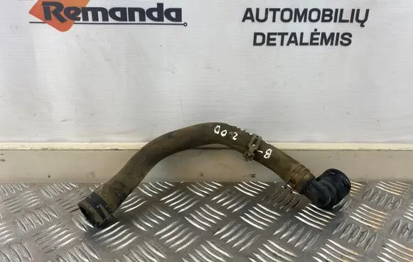 Volkswagen PASSAT B6 Engine coolant pipe/hose 3C012207355