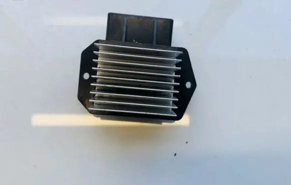 Dodge Journey Heater blower motor/fan resistor 4993002131 499300-2131