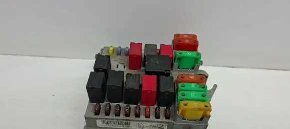 Fiat Bravo Fuse module 57657
