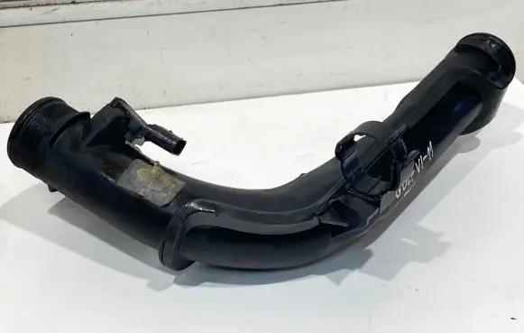Volkswagen Golf VI Intercooler hose/pipe 1K0145770AE 03G906051E 0281002977