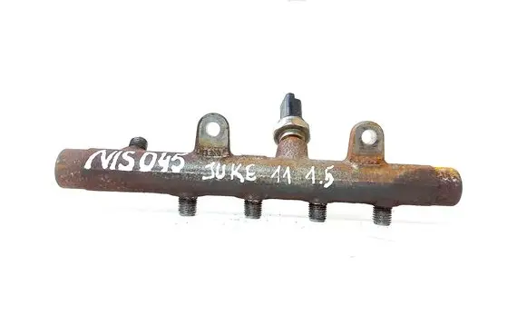 Nissan Juke I F15 Fuel main line pipe 82007C4212 A2C27000234 H8200704217