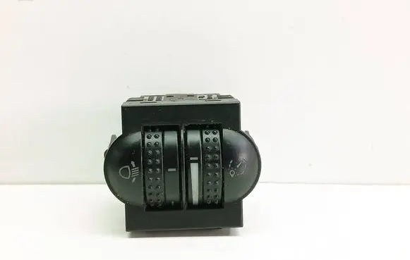 Volkswagen PASSAT B5 Headlight level height control switch 3B0941333C