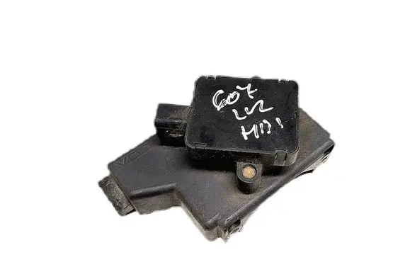 Accelerator throttle pedal