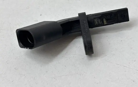 Porsche Panamera (970) ABS brake wheel speed sensor 97060640701 0285000151