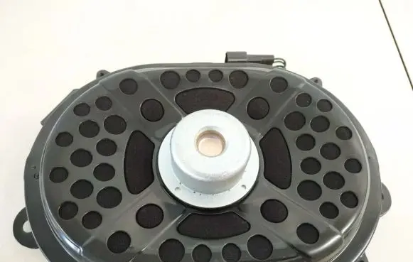 Jaguar I-Pace Front door speaker j9d318808aa