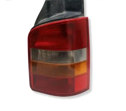 Volkswagen Transporter - Caravelle T4 Rear/tail lights 7H0945096F 7H0945258A 075515