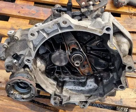 Volkswagen Polo IV 9N3 Manual 4 speed gearbox 