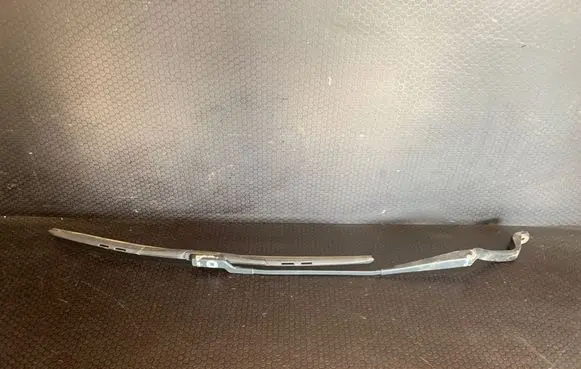 Ford Galaxy Front wiper blade arm 6M2117526AC