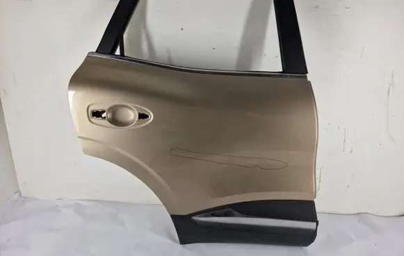 Renault Kadjar Rear door