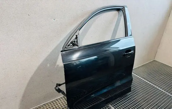 Audi Q3 8U Front door 8U0831311B