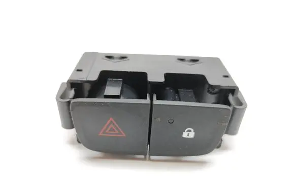 Renault Trafic III (X82) Hazard light switch E3160102
