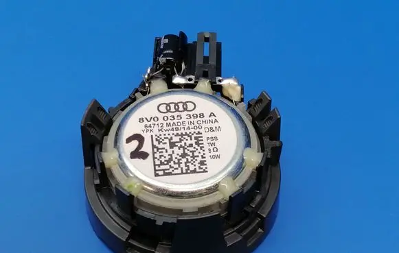Audi A3 S3 8V Front door high frequency speaker 8V0035398A