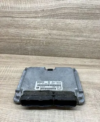 Opel Astra G Engine control unit/module 09181243 0281010050