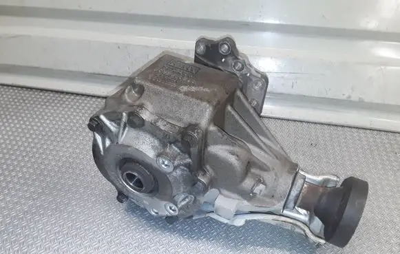 Volvo XC70 Gearbox transfer box case 7527113700 DWXJA