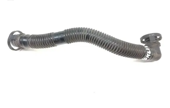 Volkswagen Golf Plus Breather hose/pipe 06A131127L