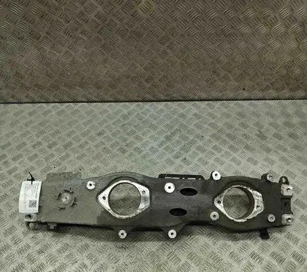 Volkswagen Golf VII Engine mounting bracket 5QE199207E