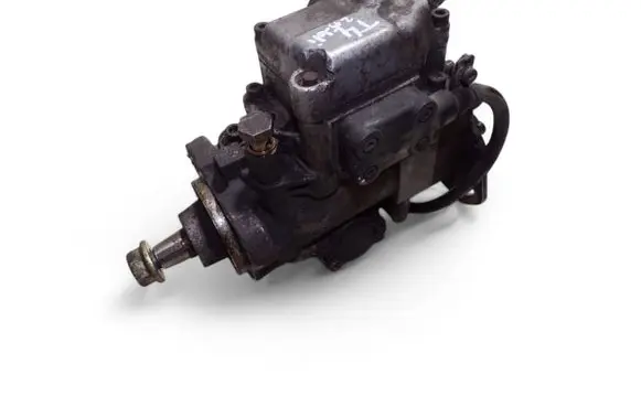 Volkswagen Transporter - Caravelle T4 Fuel injection high pressure pump 074130107N