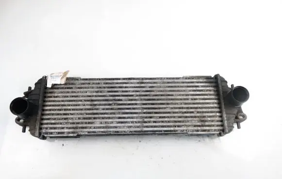 Opel Vivaro Intercooler radiator