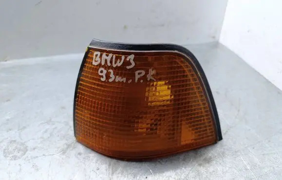 Front indicator light