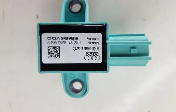 Audi A4 S4 B8 8K Airbag deployment crash/impact sensor 8K0955557C