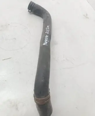 Renault Megane II Engine coolant pipe/hose 8200020161