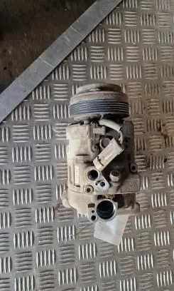 Opel Zafira A Air conditioning (A/C) compressor (pump) 4472208312 7SB16C 8B3469