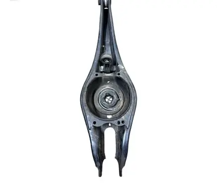 Volkswagen Tiguan Rear control arm wahaczlttig
