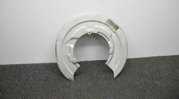 Land Rover Range Rover Sport L461 Rear brake disc plate dust cover M8E22C028CA