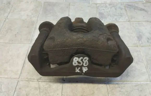 BMW 1 E81 E87 Front brake caliper