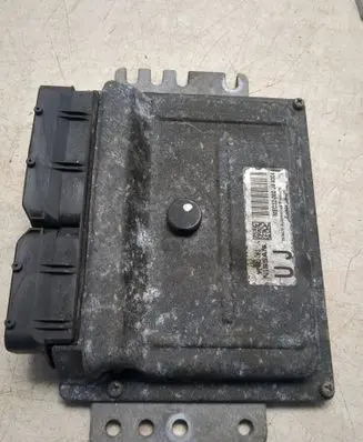 Nissan Micra Engine control unit/module MEC32060