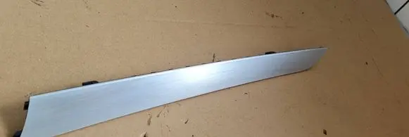 Audi A4 S4 B8 8K Front door trim bar 8K0867410