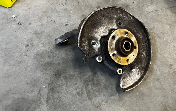 Porsche Macan (95B) Rear wheel hub 8R0505436C