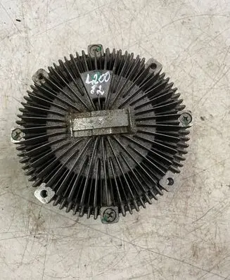 Mitsubishi L200 Viscous fan clutch 