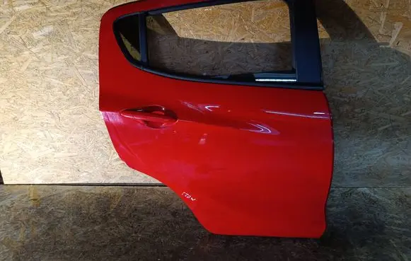 Opel Karl Rear door