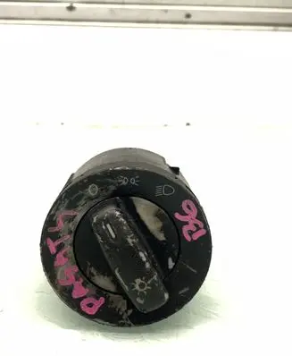 Volkswagen PASSAT B6 Light switch 1K0941431B