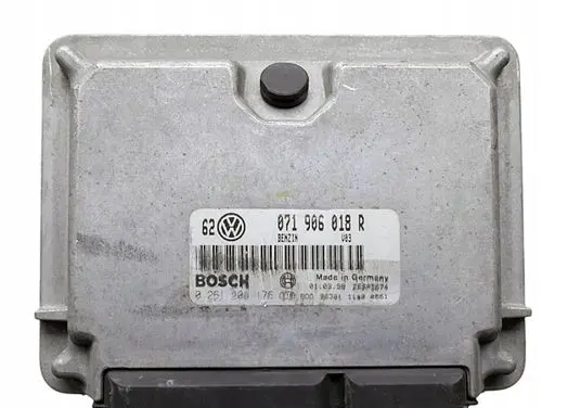 Volkswagen Golf IV Engine control unit/module 071906018R