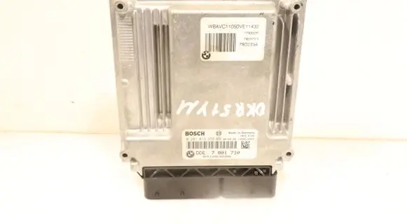 BMW 3 E90 E91 Engine control unit/module ECU 0281013252