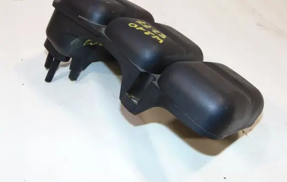 Vacuum air tank