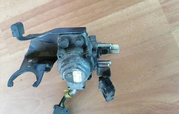 Honda Accord Fuel filter heater 16930RBDE01 1863900020