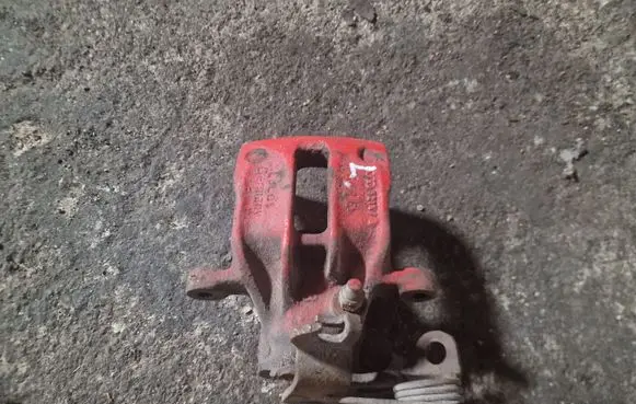 Audi A4 S4 B5 8D Rear brake caliper