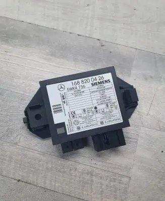 Mercedes-Benz A W168 Immobilizer control unit/module 1688200426 5WK4736 8LP0096