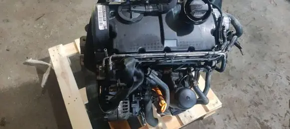 Volkswagen Golf IV Engine AXR