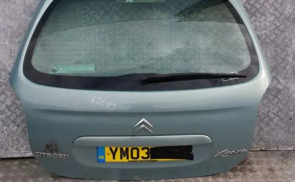 Citroen Xsara Picasso Tailgate/trunk/boot lid