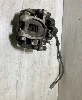 BMW X2 F39 Rear brake caliper 6892606