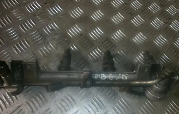 Fuel main line pipe