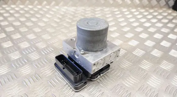 Toyota Yaris XP210 ABS Pump 44540K0151 0265296569