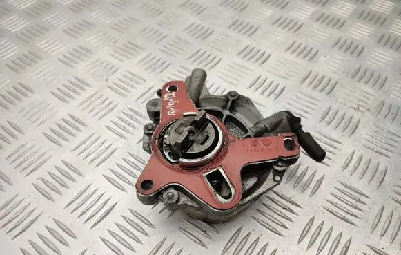 Peugeot Traveller Vacuum pump 9674192280